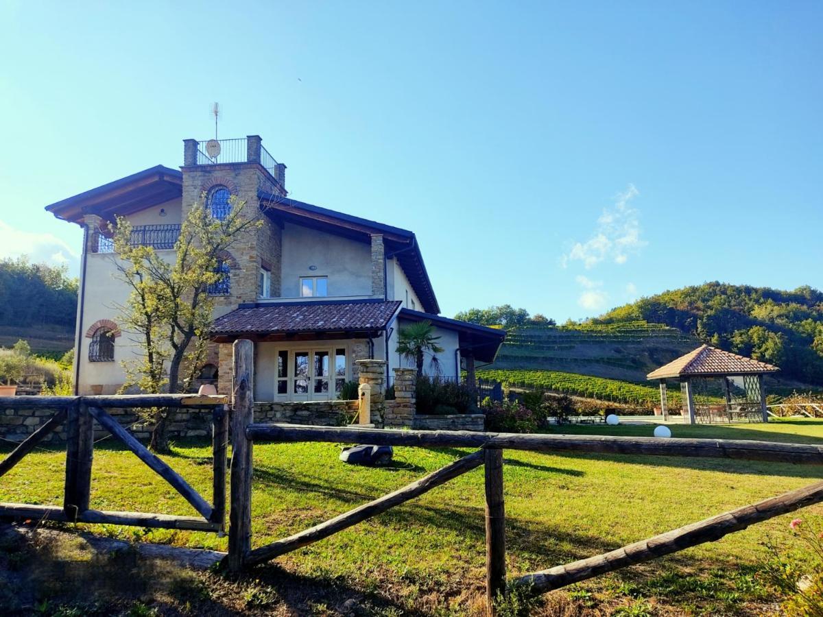 Loaz Relais Agriturismo Apartment Loazzolo Ngoại thất bức ảnh