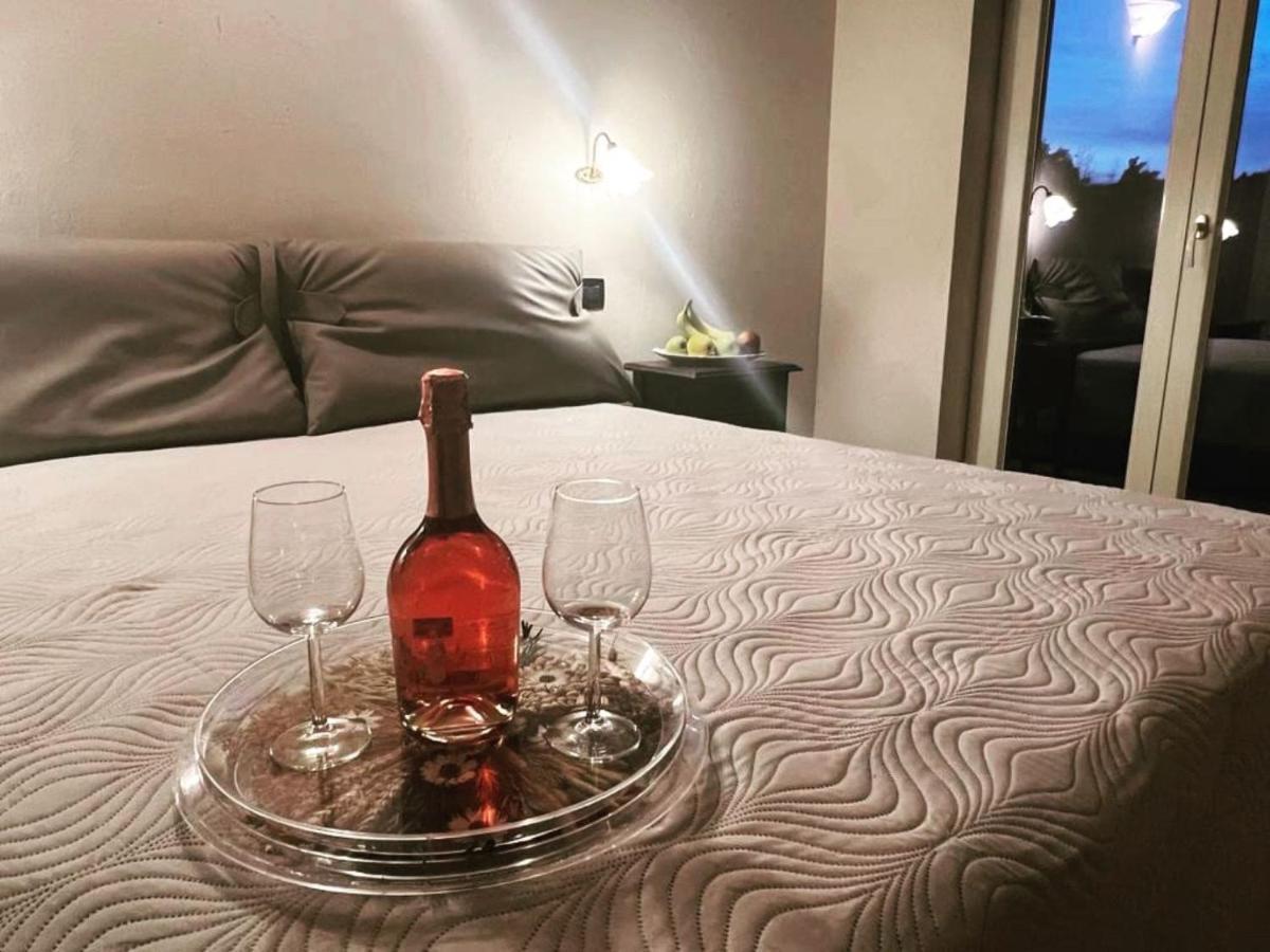 Loaz Relais Agriturismo Apartment Loazzolo Ngoại thất bức ảnh
